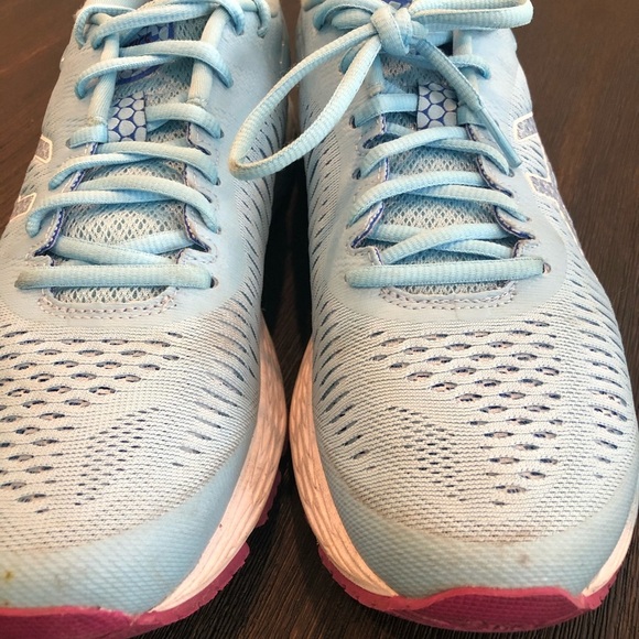 ASICS Gel Kayano 25 - Picture 5 of 11